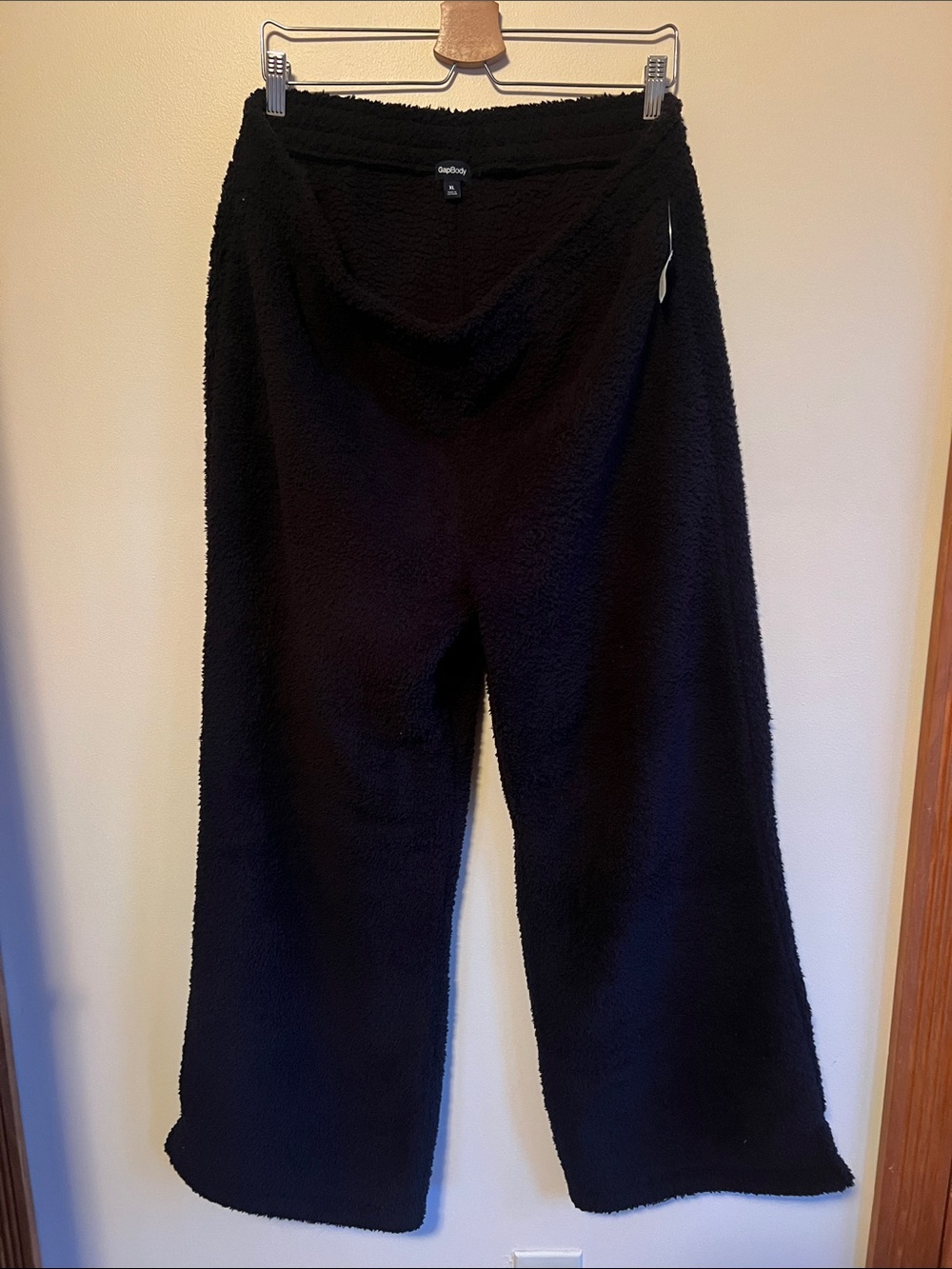 NWT Cozy Black Straight-Leg Women’s Pants by GapBody